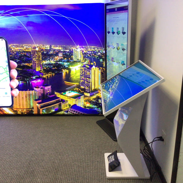 43 inch 4K Digital Interactive Touchscreen Table Display Kiosk
