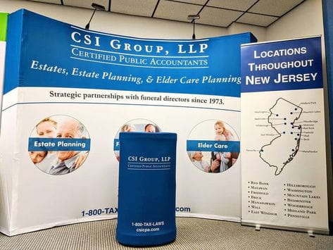 Our 10ft Curved Pop Up Fabric Display Table Kit includes a 6ft or 8ft fitted style cover to match your and black nylon