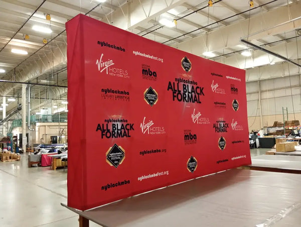 Our 15ft Straight Pop Up Fabric Display is one of easiest and most popular displays that features a lightweight durable