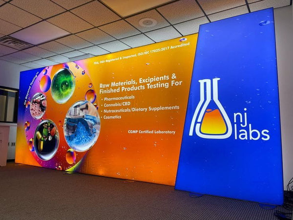 Our 20ft Heavy-Duty Pro Light Box Displays are constructed from 120mm durable aluminum extrusion frames that feature