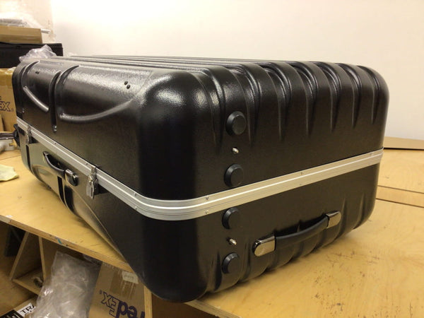 C300 Hard Shipping Case to Counter