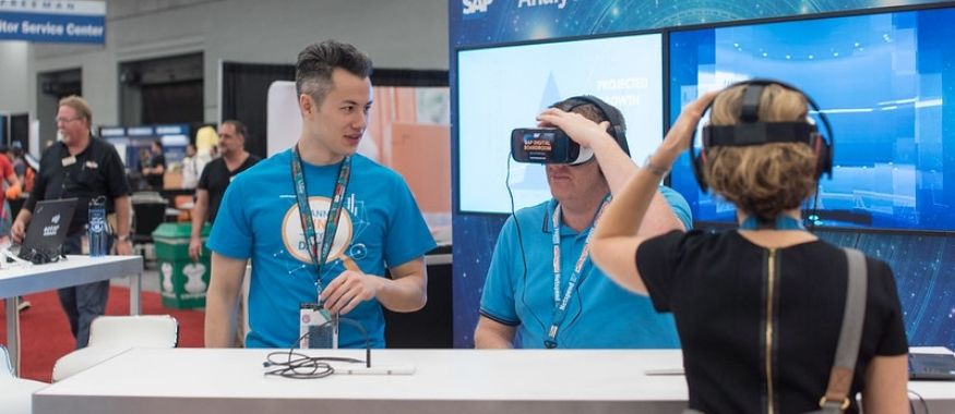 How to Create Trade Show Themes That Attract More Visitors and Boost Leads